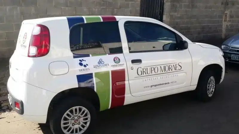 plotagem de veículos